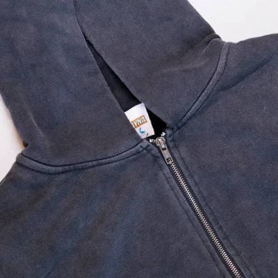 Veste à capuche