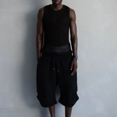 Drop 10 lookbook DSC02920 Bermuda Noir